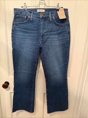 Madewell Kick Crop Jeans in Medium Blue Wash